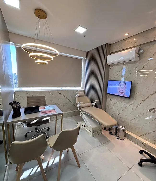 Fachada da Clínica Living, Av. Osvaldo Aranha, 1022, Porto Alegre